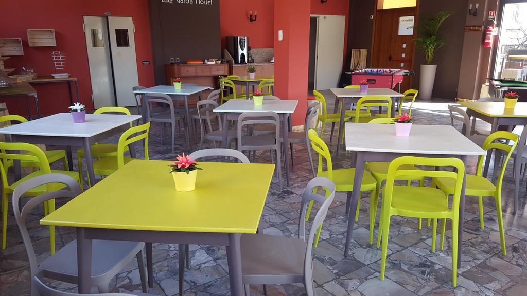 סאלו Lake Garda Hostel מראה חיצוני תמונה
