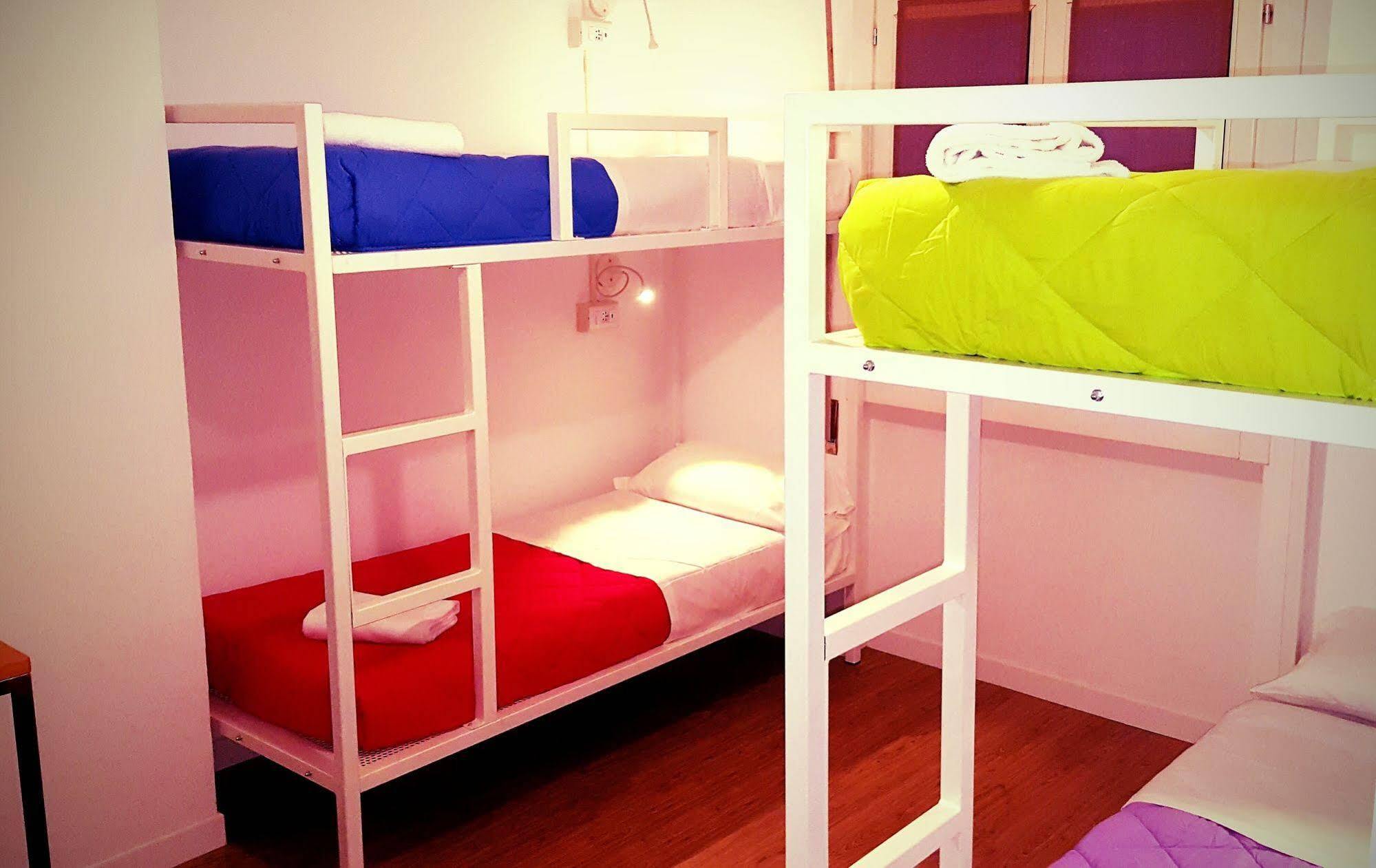 סאלו Lake Garda Hostel מראה חיצוני תמונה