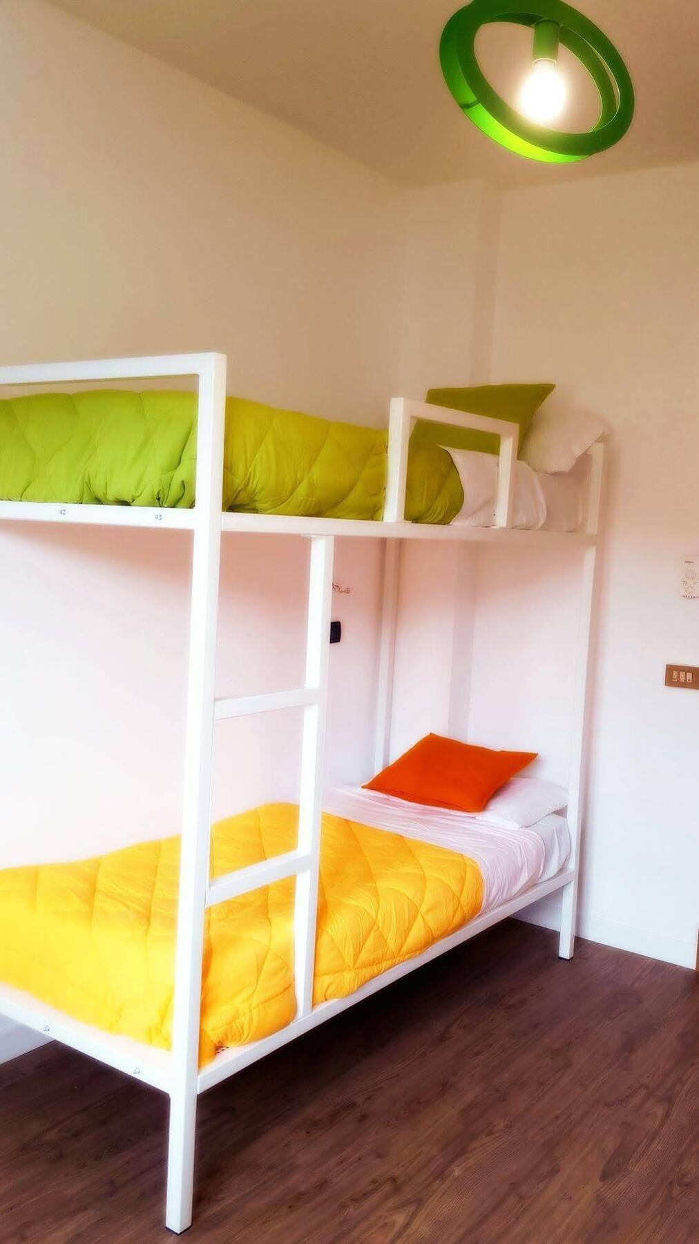 סאלו Lake Garda Hostel מראה חיצוני תמונה